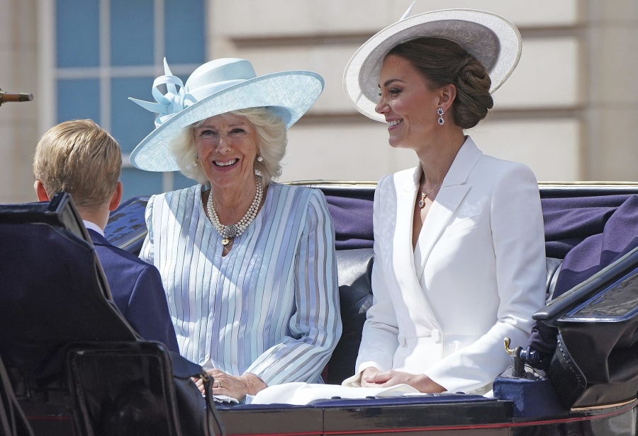 Princ George, Camilla, vojvodkyňa