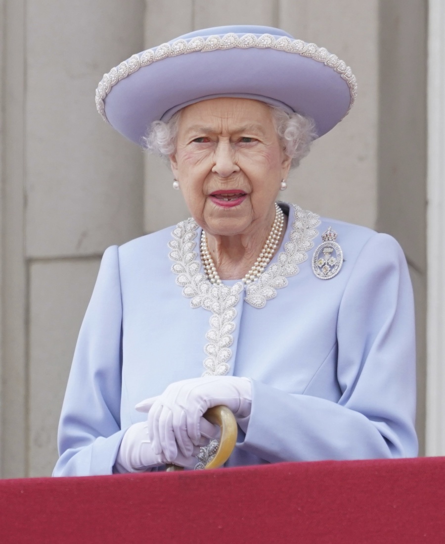 Kráľovná Alžbeta II. na