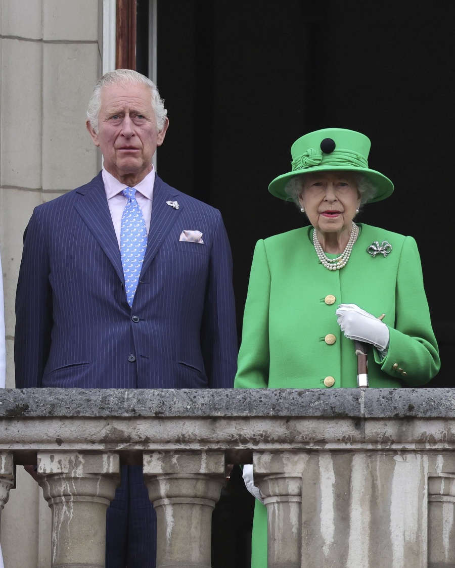 Princ Charles a kráľovná