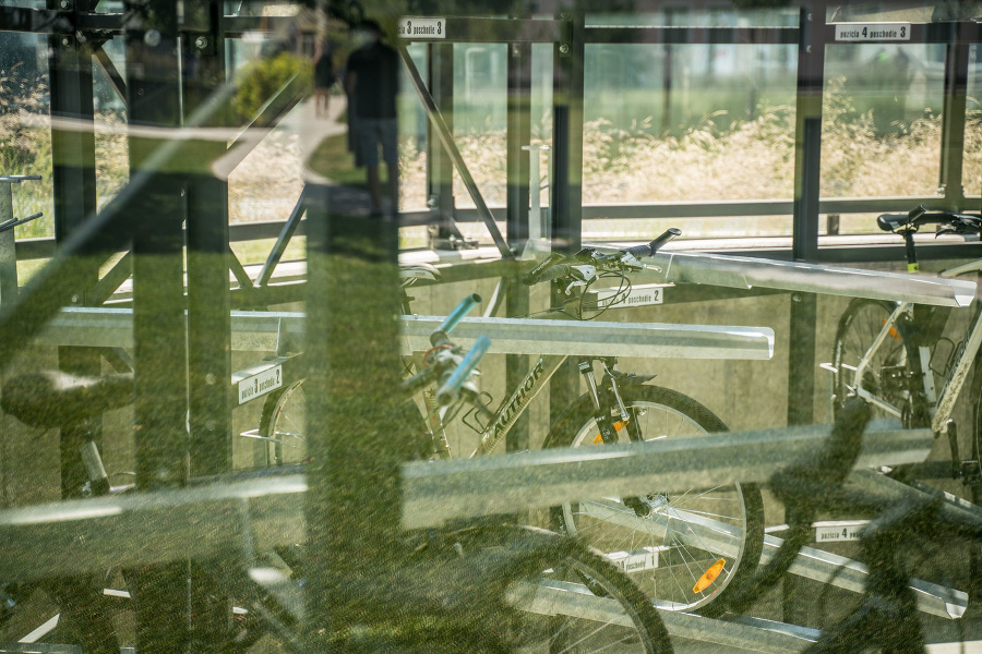 Cykloveža NIVY s parkovaním