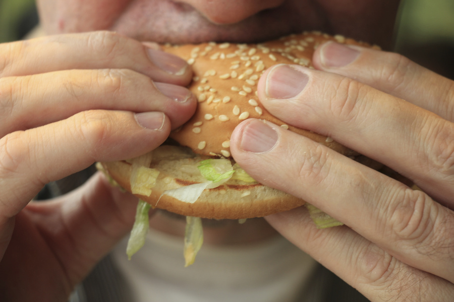 Pracovníka fastfoodu zastrelil nahnevaný