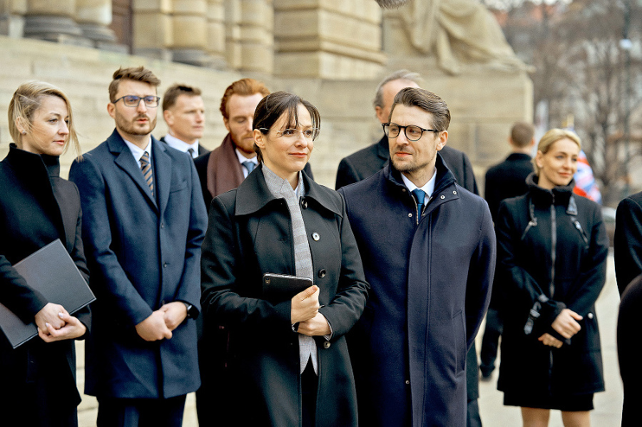 Aktuálne kiná hrajú romantickú komédiu Prezidentka.