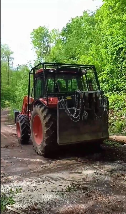 Nový traktor: Rodina si