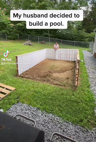 Na konštrukciu bazéna im