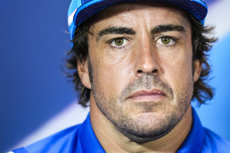 Fernando Alonso chytá druhý