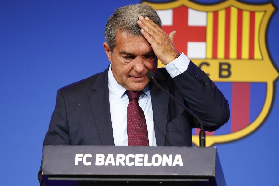 Vedenie FC Barcelona musí