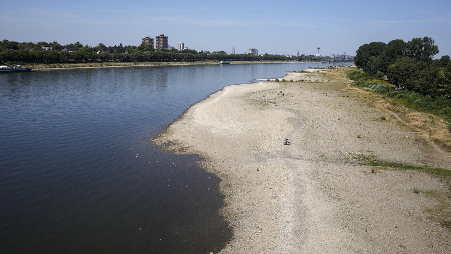 Znížená hladina rieky Rýn