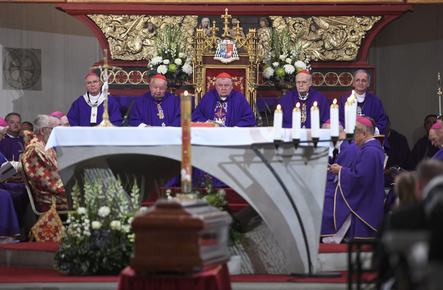 Rozlúčka a pohreb kardinála Jozefa Tomka.