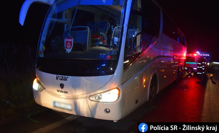 Záber z nehody autobusu