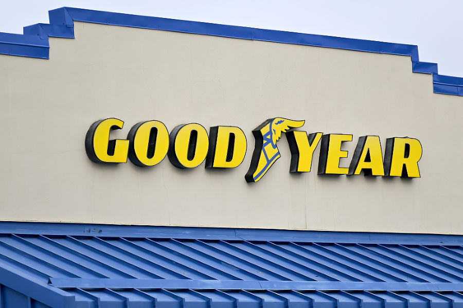 Americká firma Goodyear na výrobu pneumatík bola založená v roku 1898.