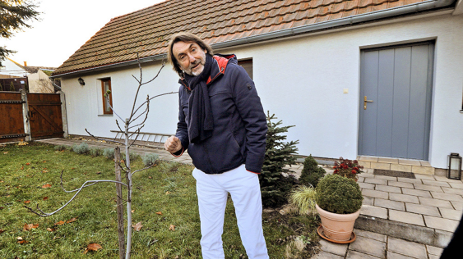 Útočisko: Chalupu prestavali Hajduovci na celoročne obývateľný dom.