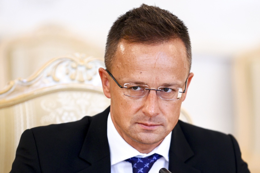 Šéf maďarskej diplomacie Péter