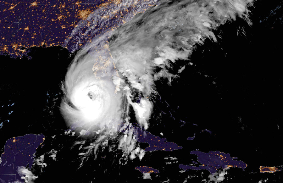 Satelitná snímka ukazuje hurikán