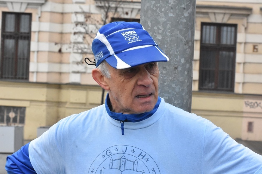 Július Lanátor nechýbal na Národnom behu Devín – Bratislava od roku 1982, bol aj jeden zo štvorice, ktorá vlani symbolicky absolvovala 73. ročník.