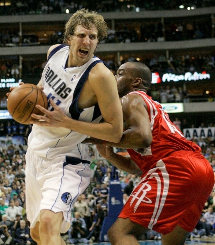 Dirk Nowitzki.