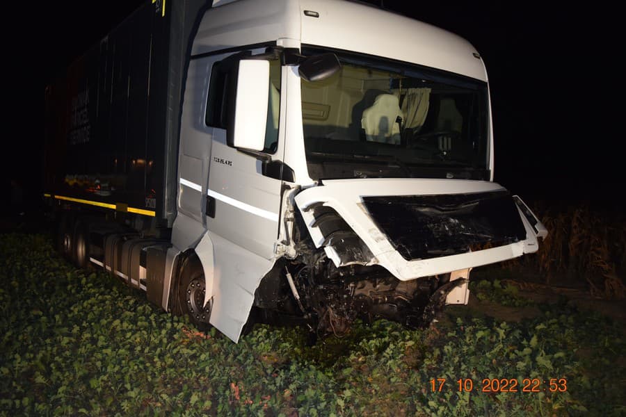 Presné príčiny a okolnosti nehody budú predmetom ďalšieho policajného vyšetrovania.