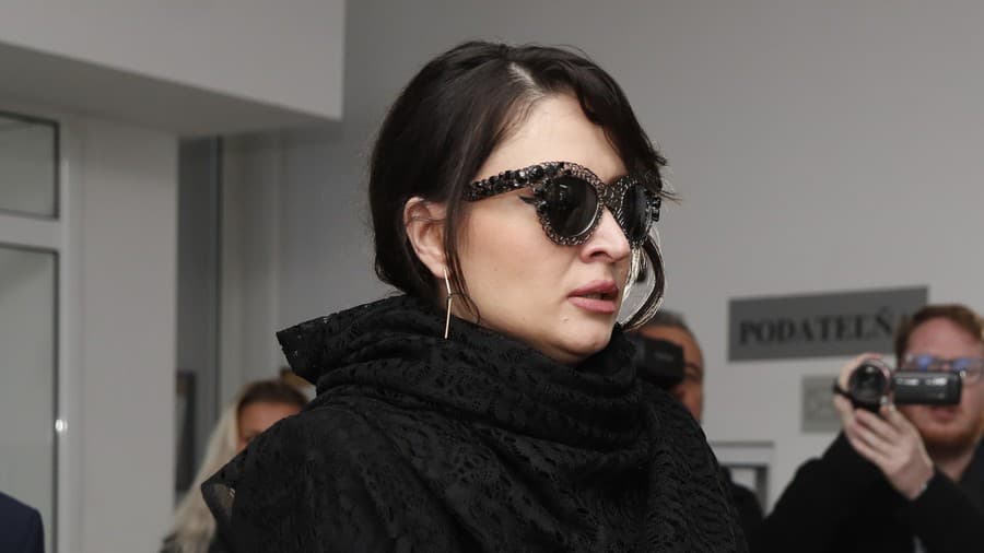 Misska Daniela Kralevich prichádza vo štvrtok (27.10.) na Okresný súd Bratislava II. vo veci prípadu nehody, kedy usmrtila študentku Linh.