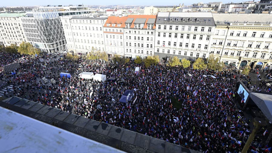 Na demonštráciu proti vláde