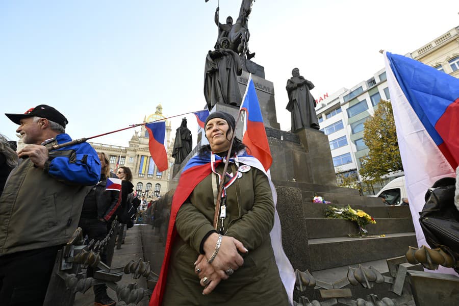 Účastníci protivládnej demonštrácie zaplnili