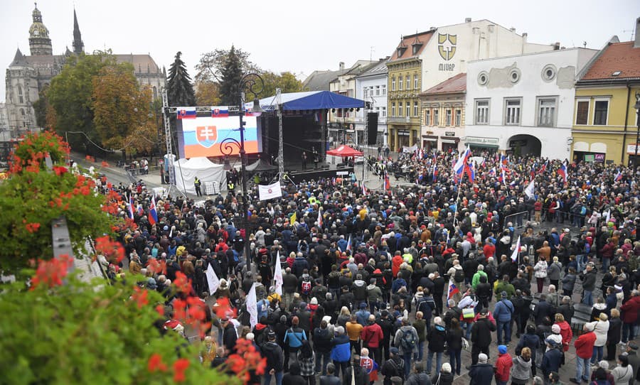 V závere takmer trojhodinového