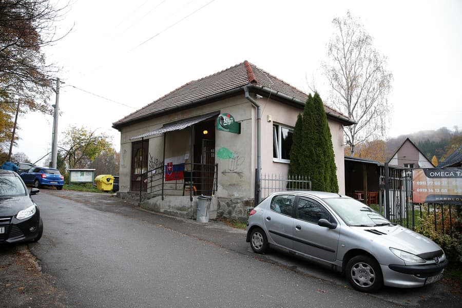 Hostinec v Handlovej, kde prebiehali voľby.