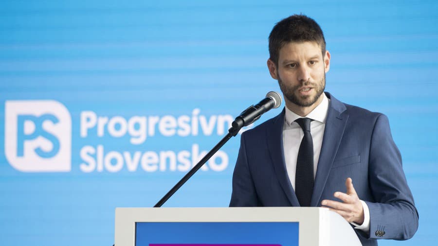 Progresívne Slovensko (PS) vedie