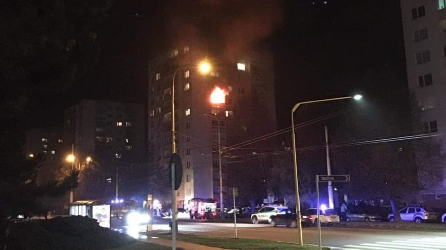 Požiar bytovky v Prešove.