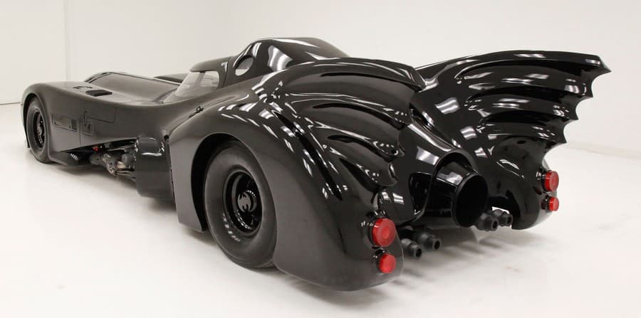 Batmobil je vystavený v