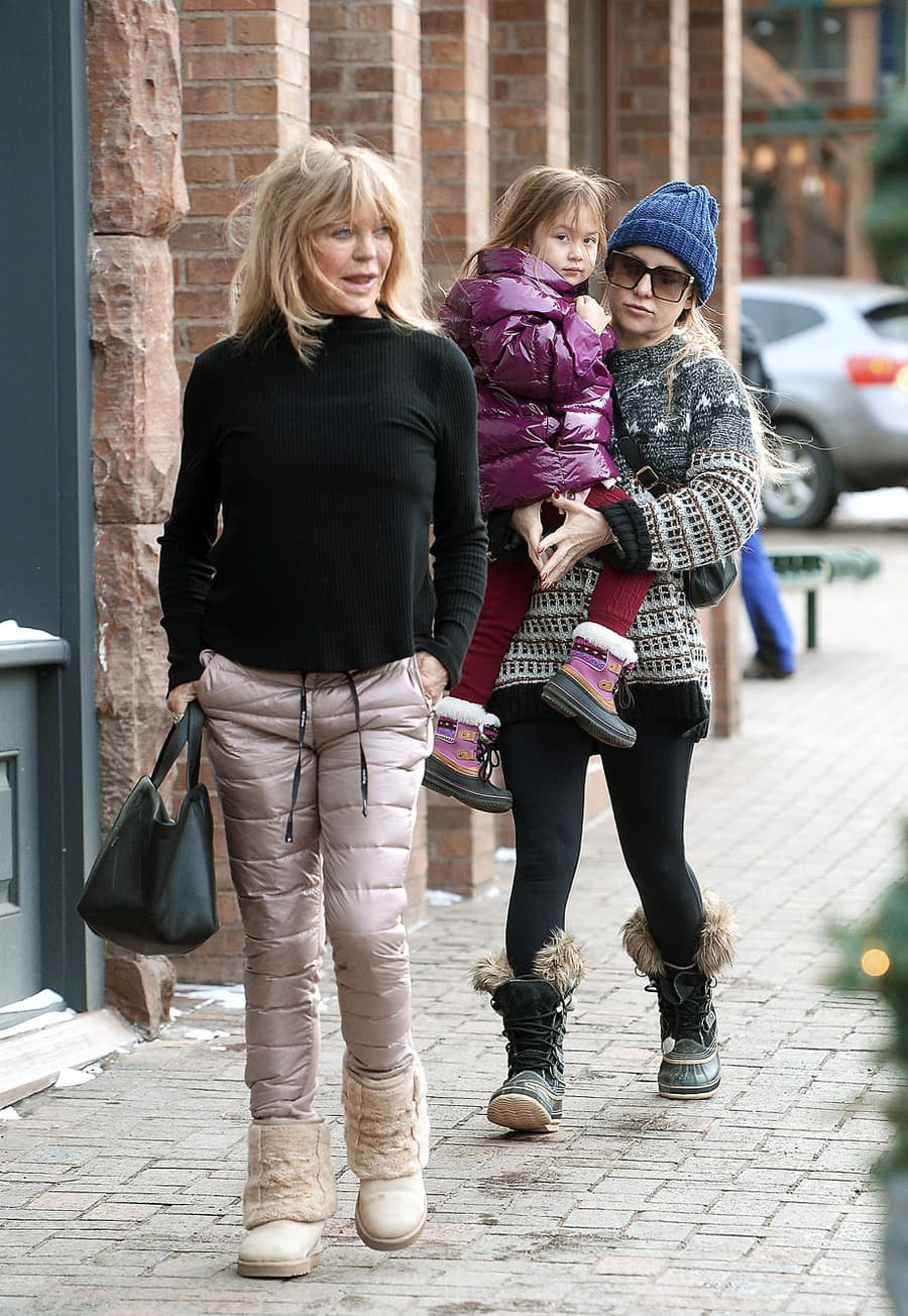 Od póla si odskočila s mamou Goldie Hawn na nákupy