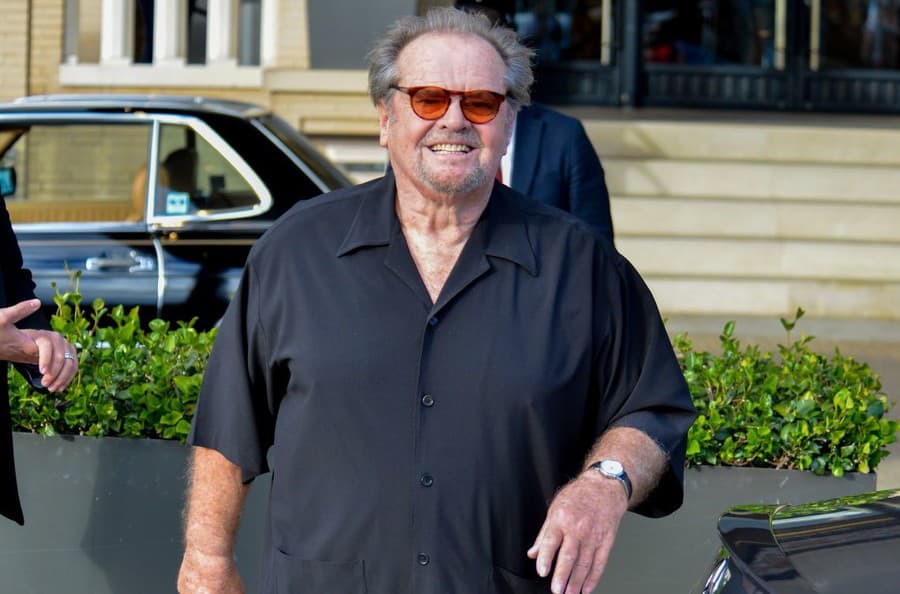 Jack Nicholson prestal vychádzať