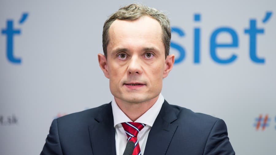 Ústavný právnik Radoslav Procházka