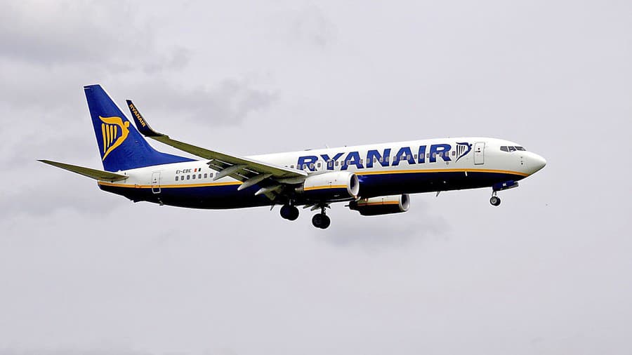Lietadlo Ryanairu po bombovej