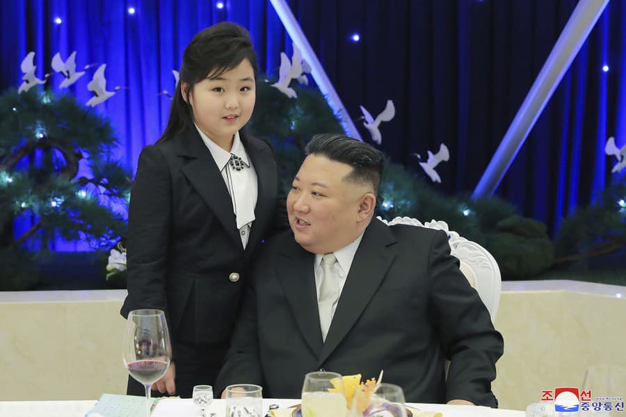 Kim Čong-un s dcérou.