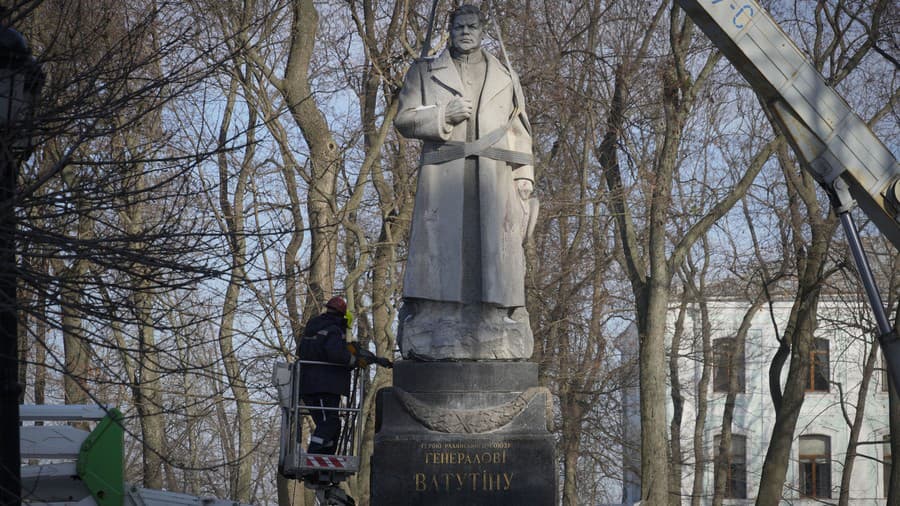 V Kyjeve demontovali pamätník