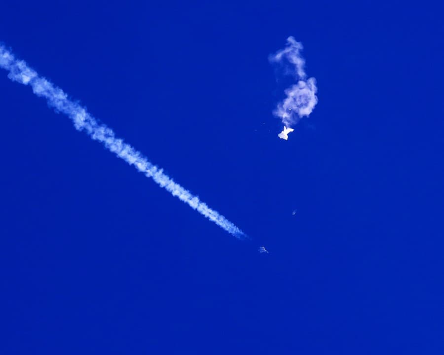 Prvý bol čínsky balón zostrelený nad Atlantikom.
