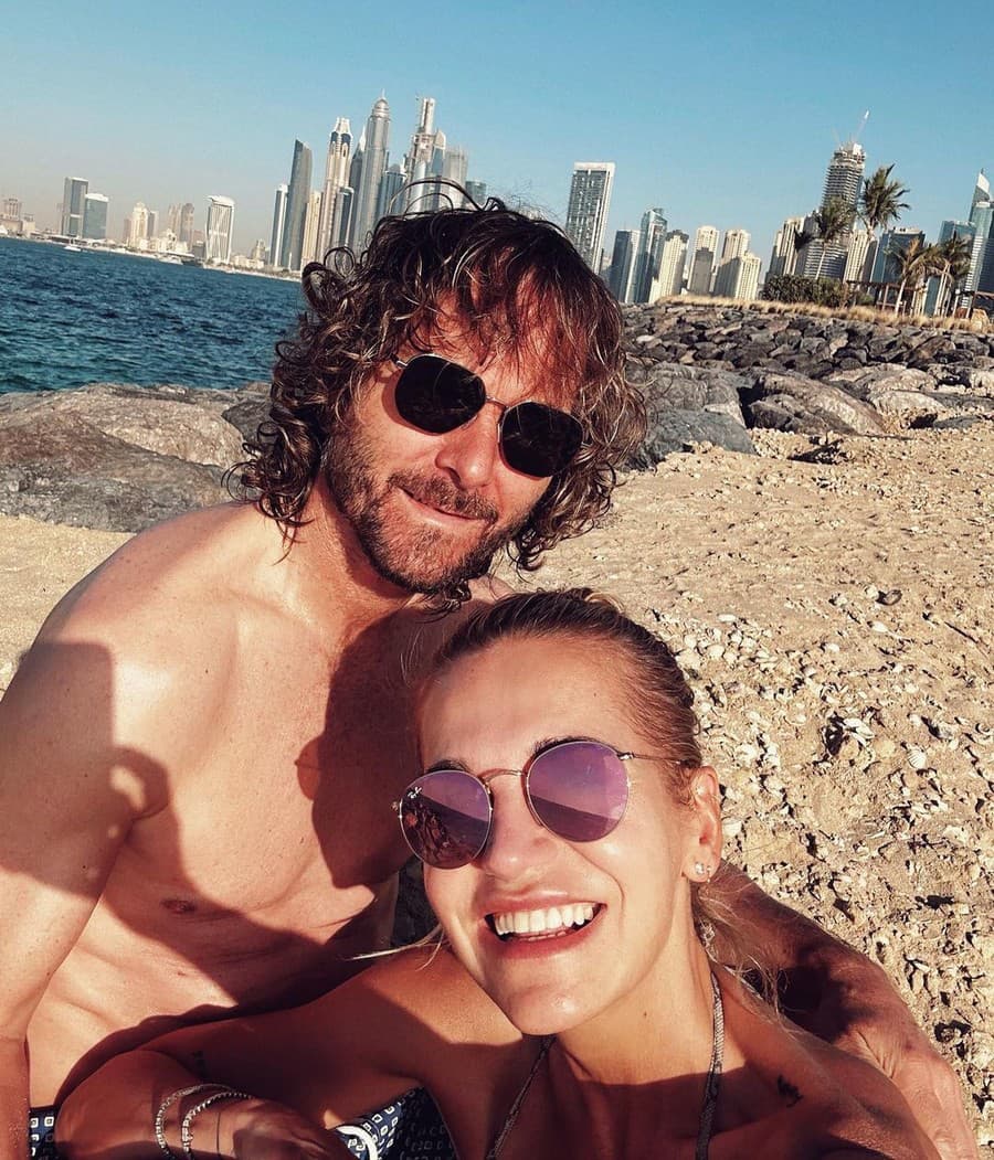 Dara si užíva sviatok Valentína po boku Nedvěda v exotike.