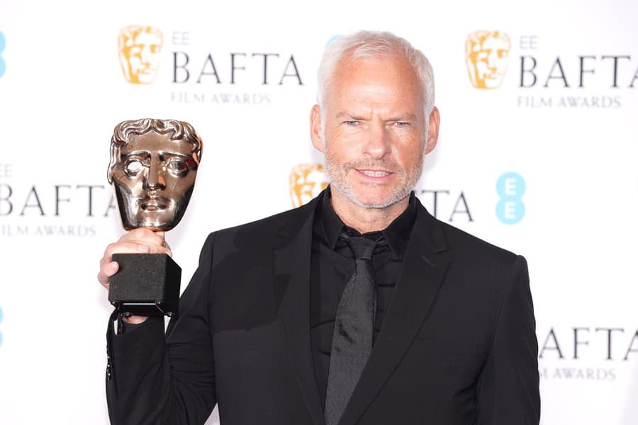 Martin McDonagh pózuje s