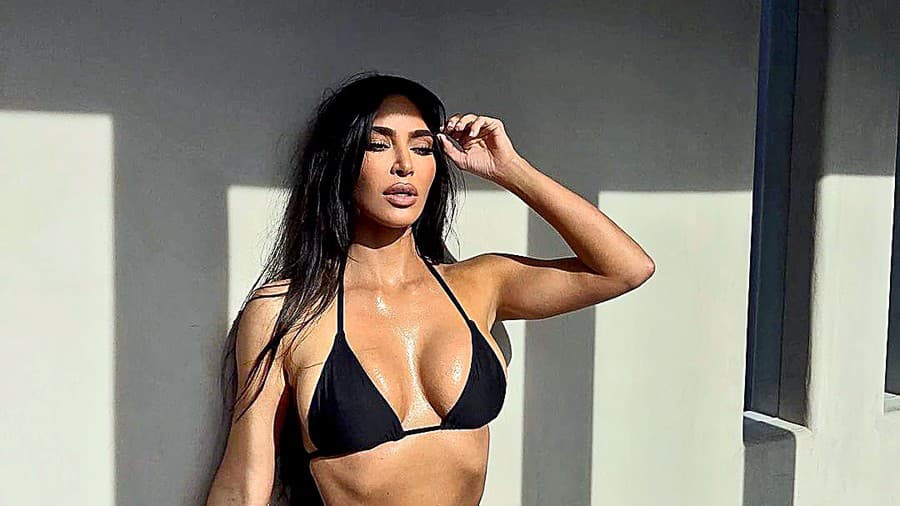 Kim Kardashian (42).