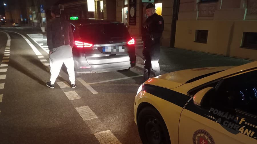 Policajti v Trenčíne zastavili
