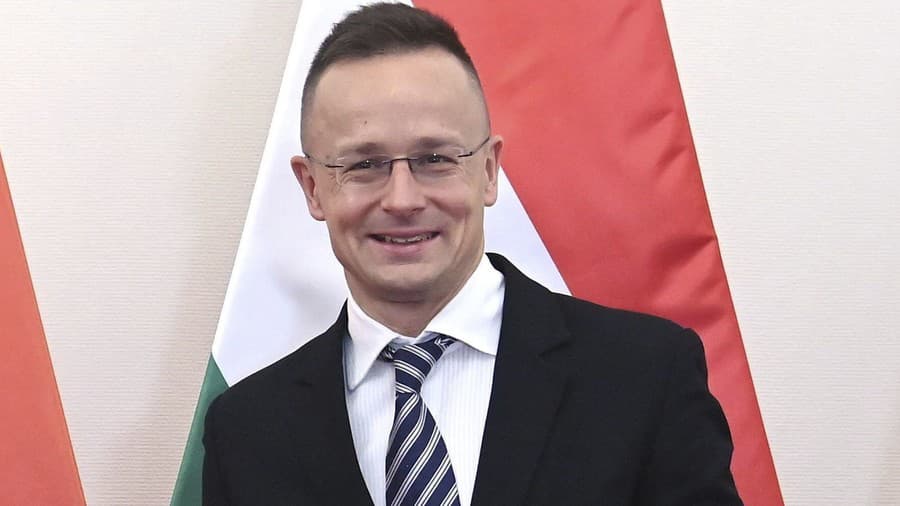 Maďarský minister zahraničia Péter