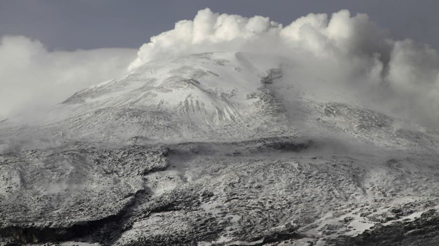 Sopka Nevado del Ruiz.