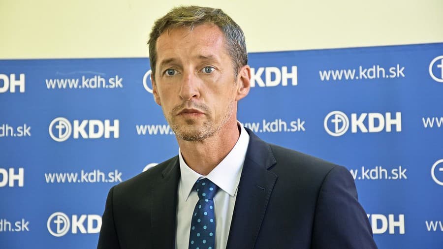 Líder KDH Milan Majerský.
