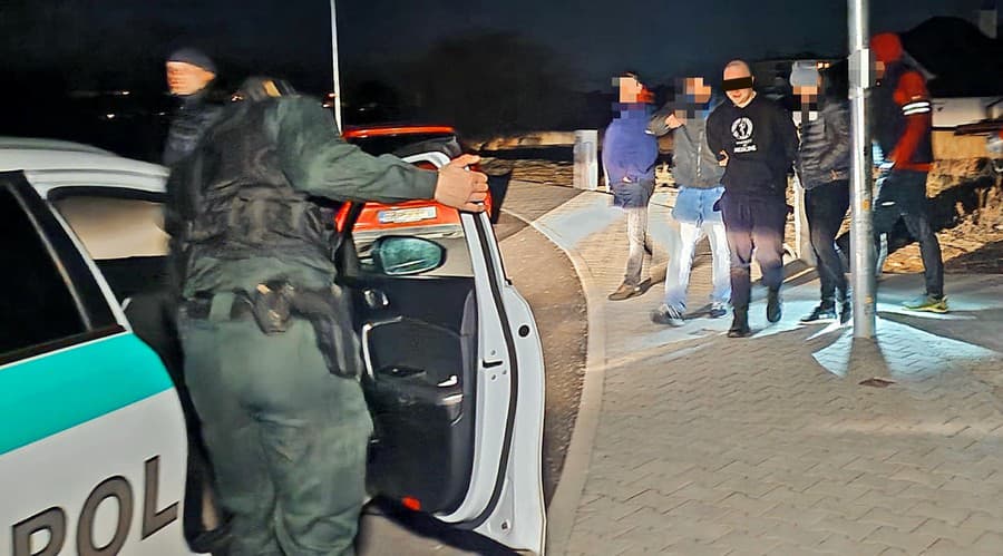 Mladíka ešte v nedeľu zadržali policajti.