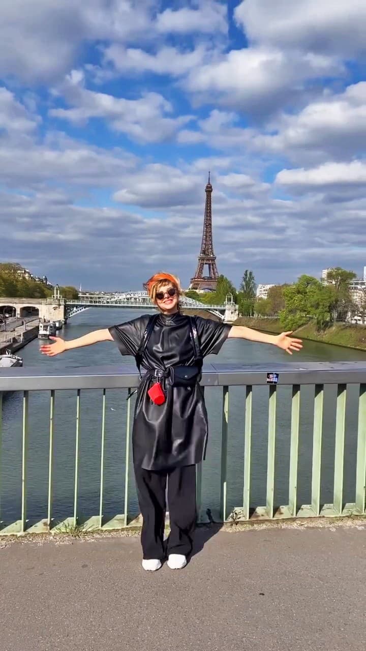 Soňa Müllerová v Paríži.