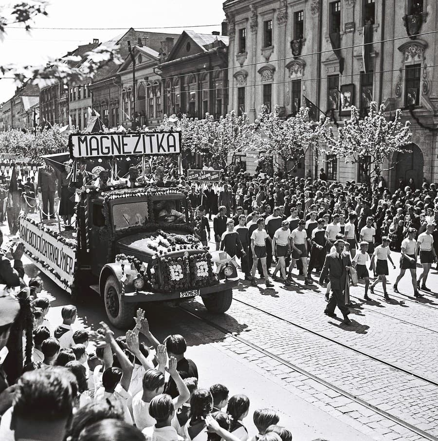 1950 Košice. Nielen lampióny