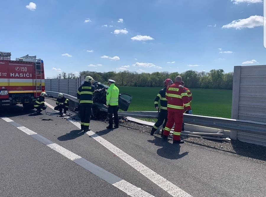 Polícia vyšetruje okolnosti dopravnej