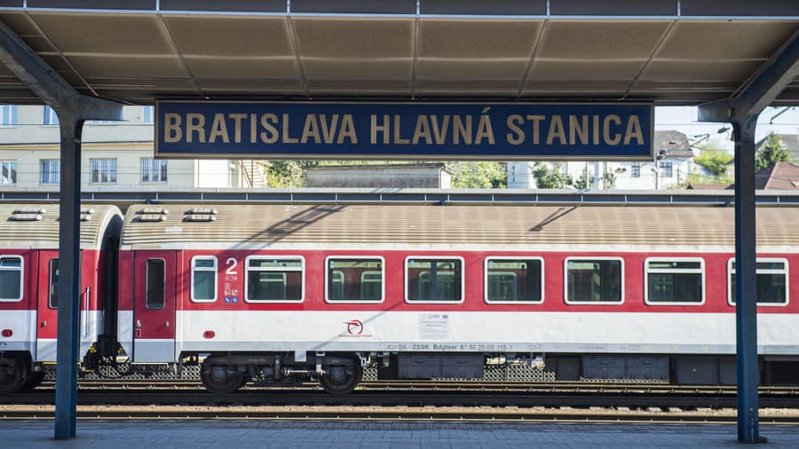 Vlaky medzi bratislavskou Hlavnou