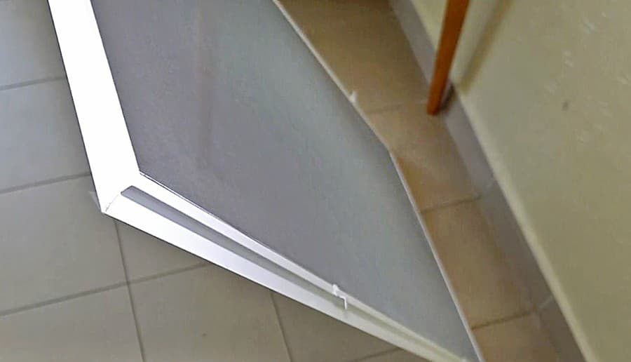Táto vypadnutá sieťka sa našla na mieste nešťastia. 