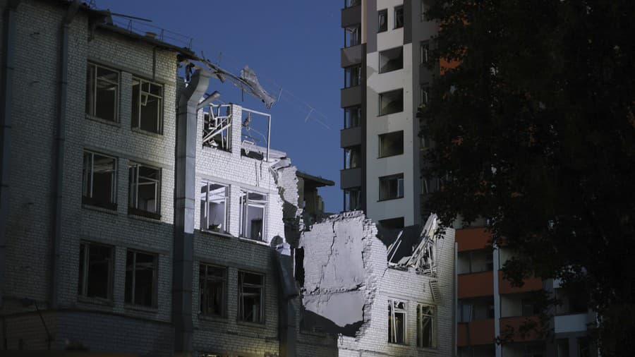 Budova, ktorú zasiahol dron