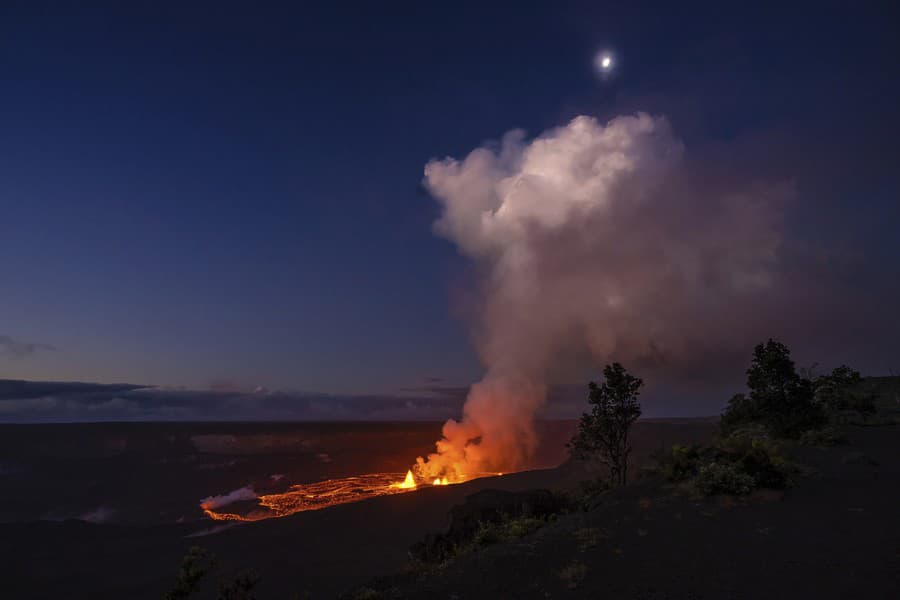 Havajská sopka Kilauea začala